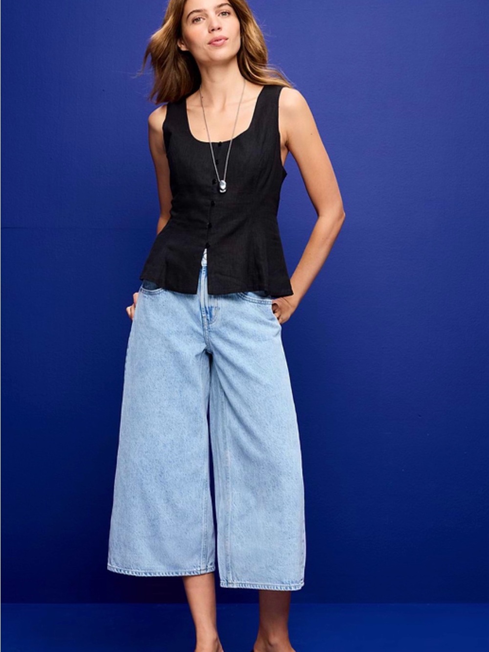 Old Navy High Rise Baggy Drapery Denim Colette Jorts Size 12